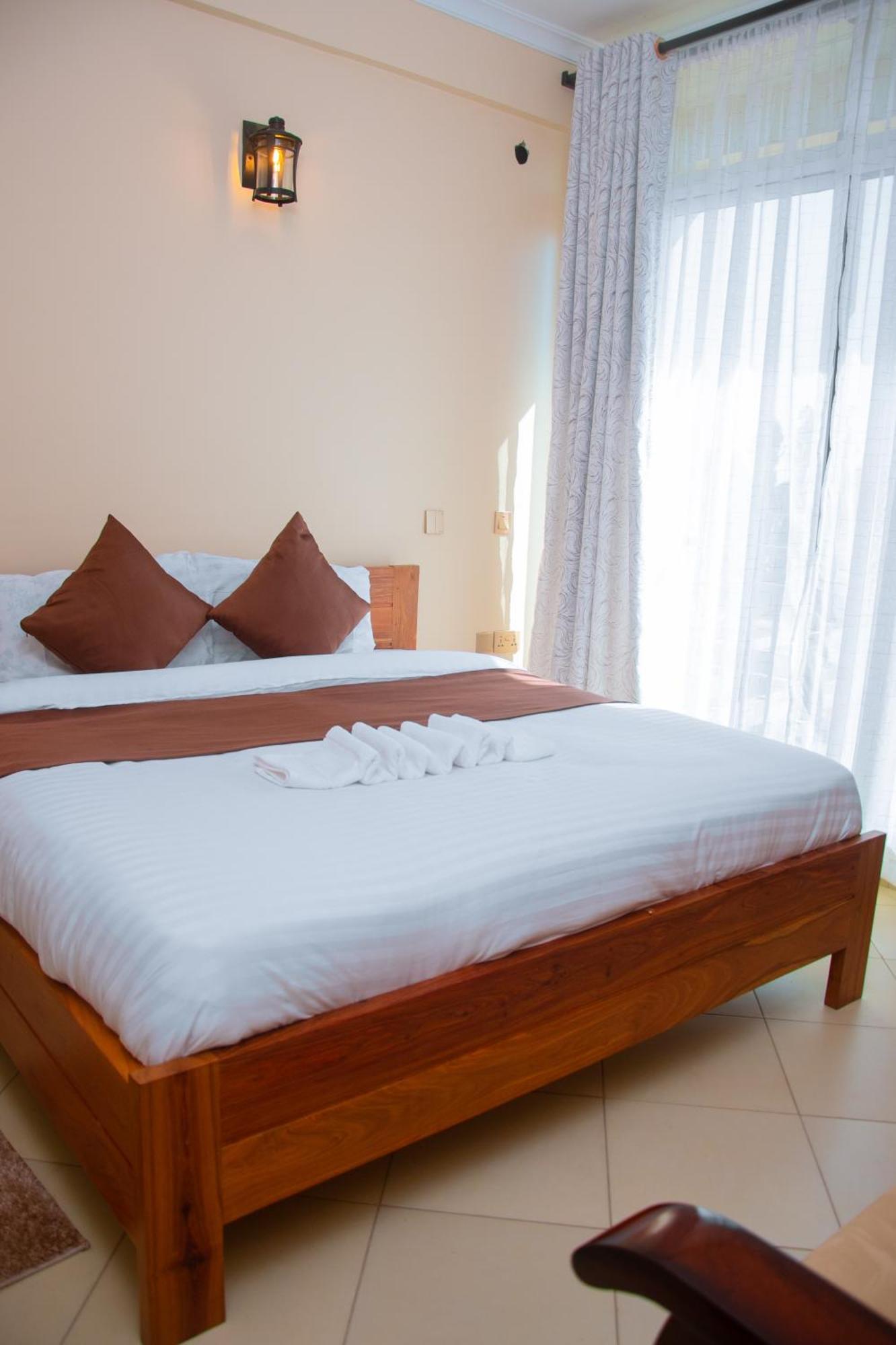 Aves Executive Hotel Arusha Exterior foto